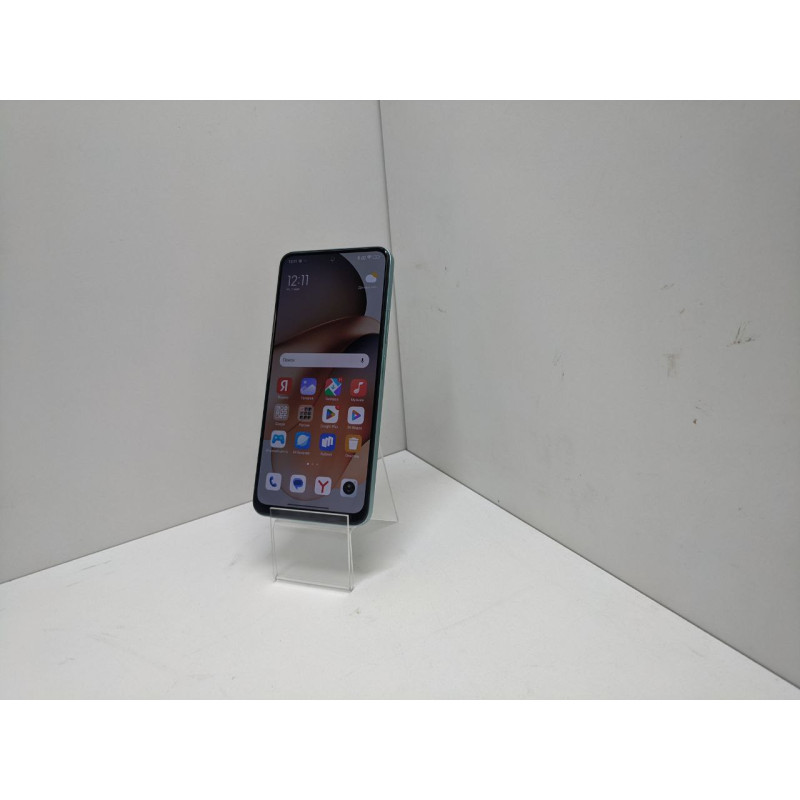 Мобильный телефон Xiaomi Redmi Note 12 6/128 GB            
            б/у