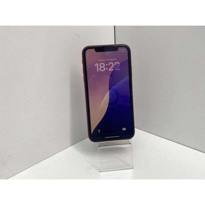 Мобильный телефон Apple iPhone XR 3/128 GB            
            б/у