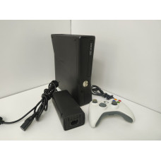 Игровые приставки Microsoft Xbox 360 S 250GB            
            б/у