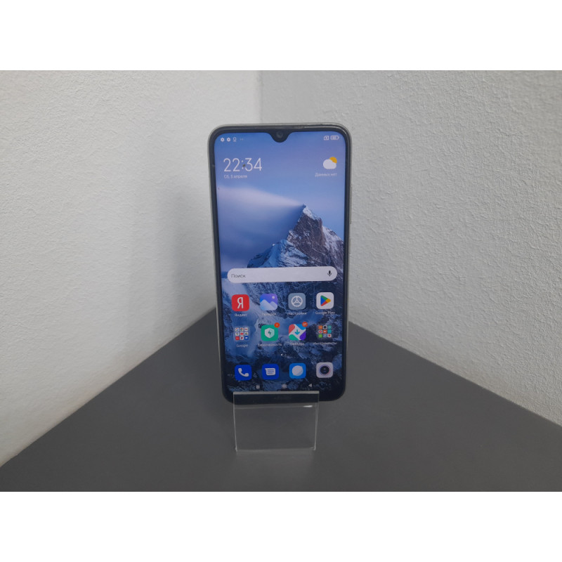 Мобильный телефон Xiaomi Redmi Note 8 4/64 GB            
            б/у