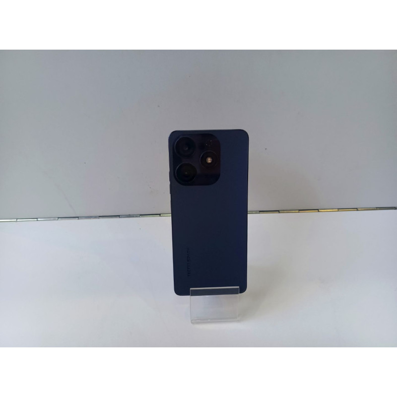 Мобильный телефон Tecno Spark 10 Pro 8/128 GB            
            б/у