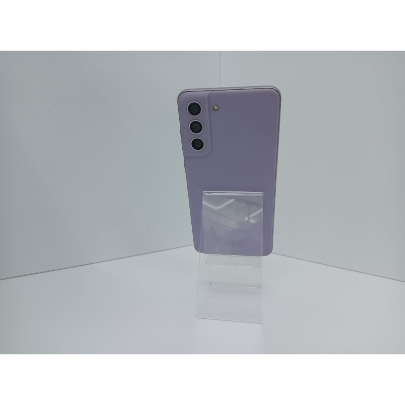 Мобильный телефон Samsung Galaxy S21 FE 6/128 GB            
            б/у