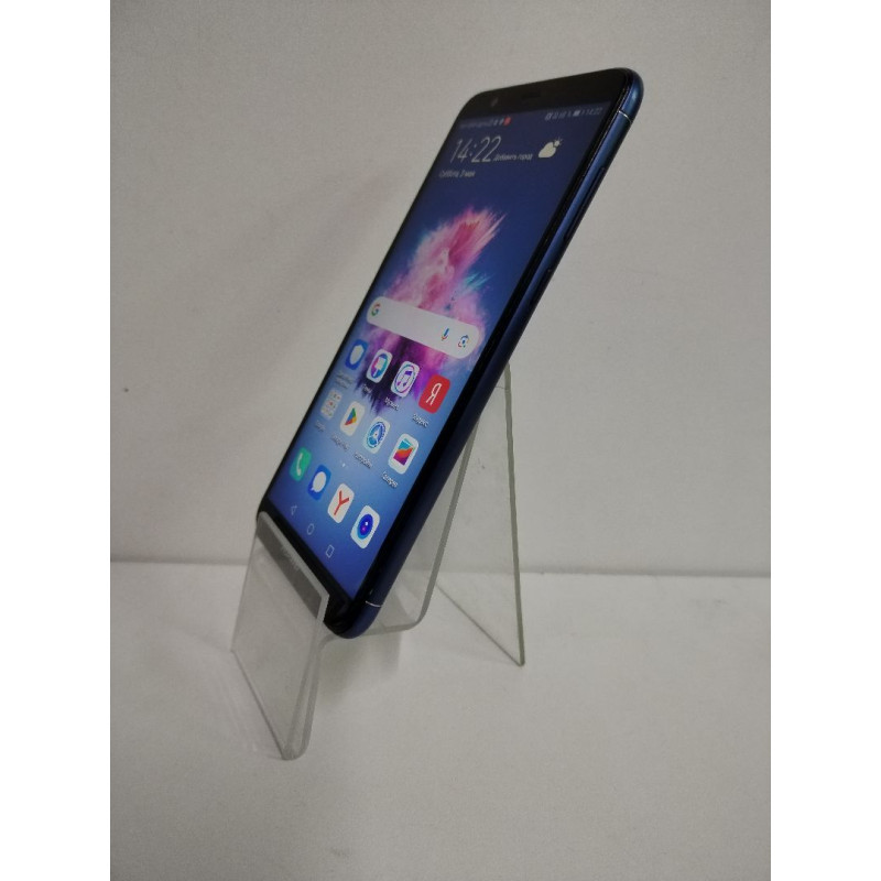 Мобильный телефон Huawei P Smart (2018) 3/32 GB            
            б/у