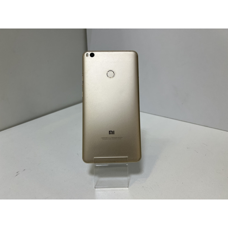 Мобильный телефон Xiaomi Mi Max 2 4/64 GB            
            б/у