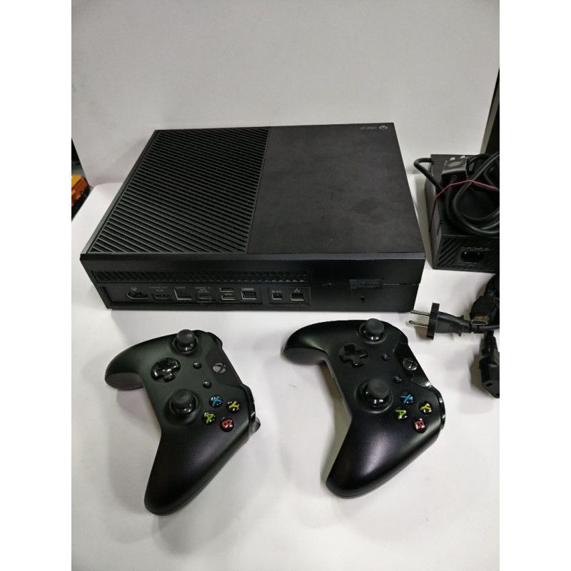 Игровые приставки Xbox One 500Gb 1540            
            б/у