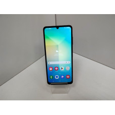 Мобильный телефон Samsung Galaxy A06 4/64 GB            
            б/у
