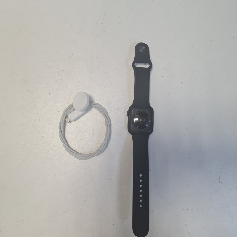 Умные Часы Apple Watch Series SE Gen 2 44 мм            
            б/у
