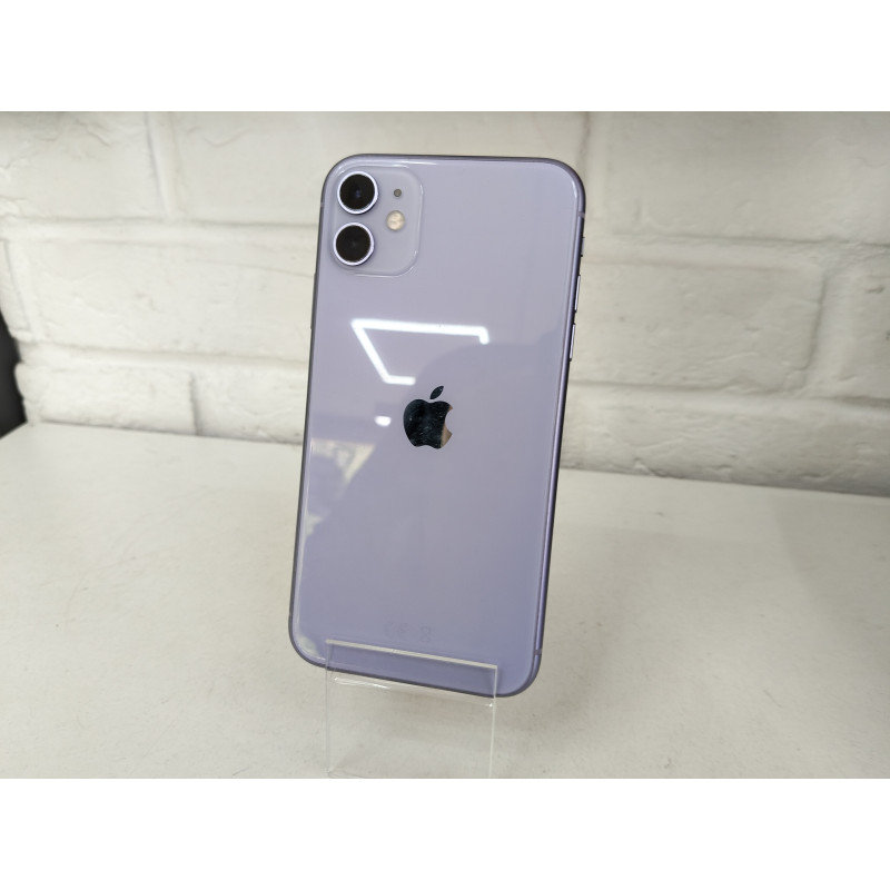 Мобильный телефон Apple iPhone 11 4/128 GB            
            б/у