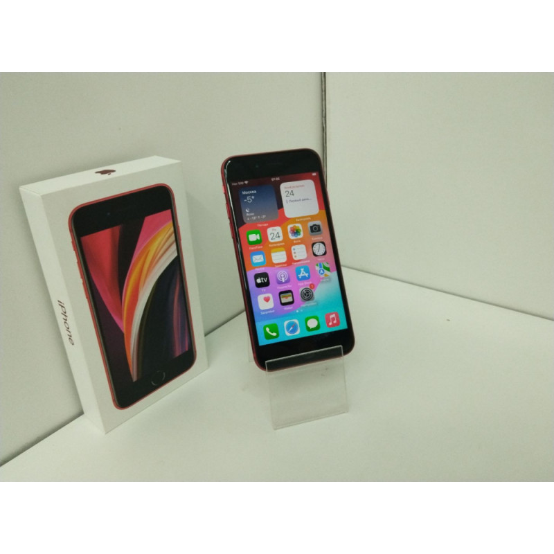 Мобильный телефон Apple iPhone SE 2022 4/128 GB            
            б/у