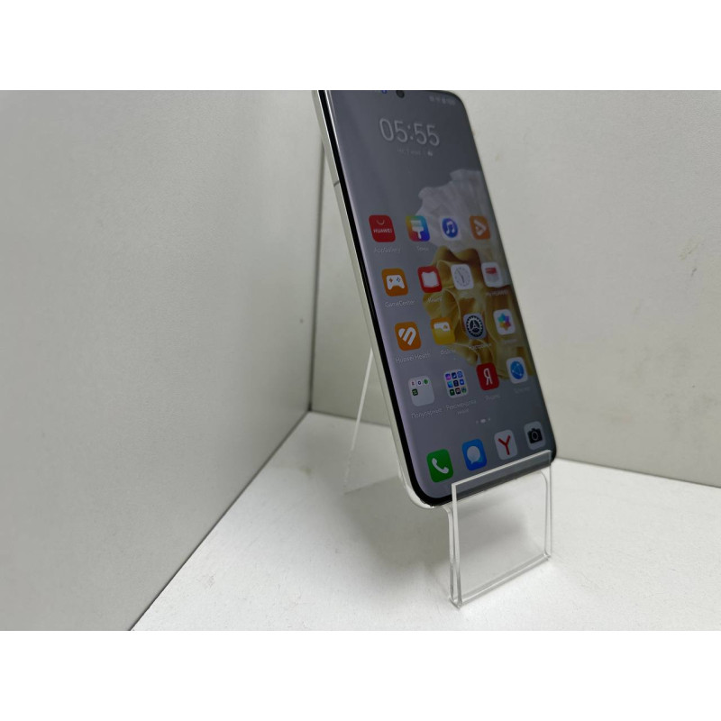 Мобильный телефон Huawei P60 Pro 8/256 GB            
            б/у