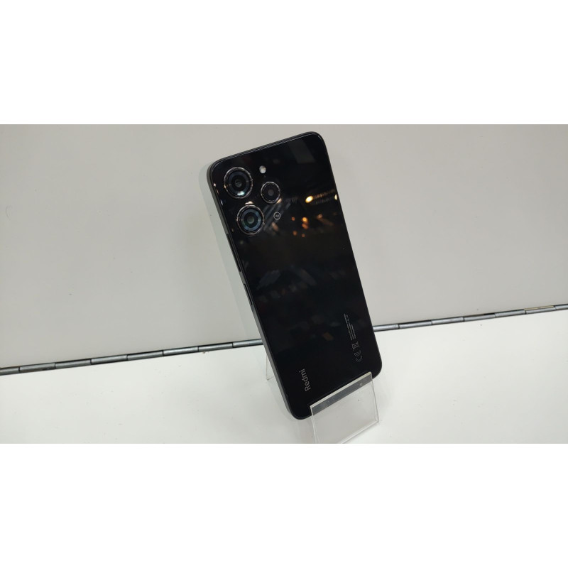 Мобильный телефон Xiaomi Redmi 12 8/256 GB            
            б/у