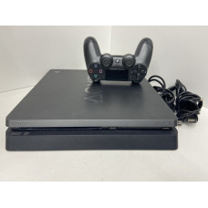 Игровые приставки Sony Playstation 4 SLIM 1TB (CUH-2208B)            
            б/у