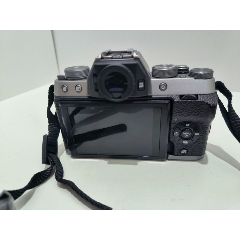 Фотоаппараты Цифровые Fujifilm X-T100            
            б/у