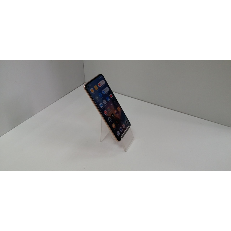 Мобильный телефон Xiaomi Mi 11 Lite 6/128 GB            
            б/у