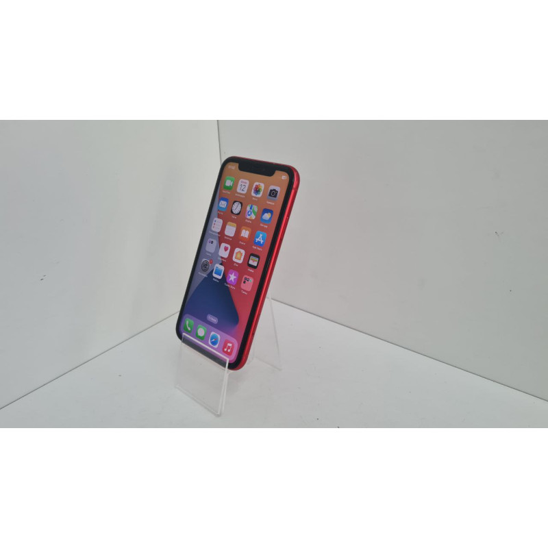 Мобильный телефон Apple iPhone 11 4/64 GB            
            б/у