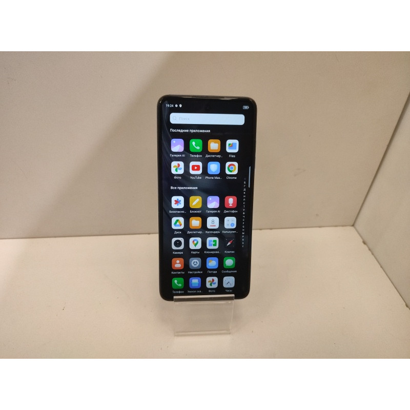 Мобильный телефон Tecno Spark 20 8/256 GB            
            б/у