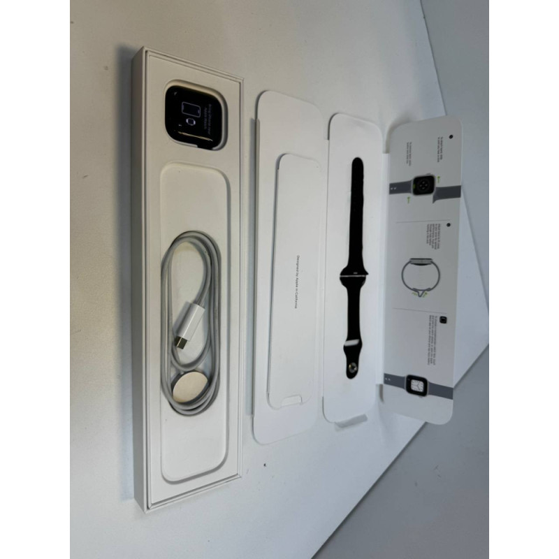 Умные Часы Apple Watch SE Gen 2 40mm            
            б/у