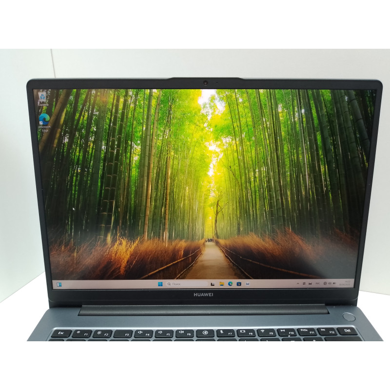 Ноутбук HUAWEI MateBook D 14 MDF-X            
            б/у
