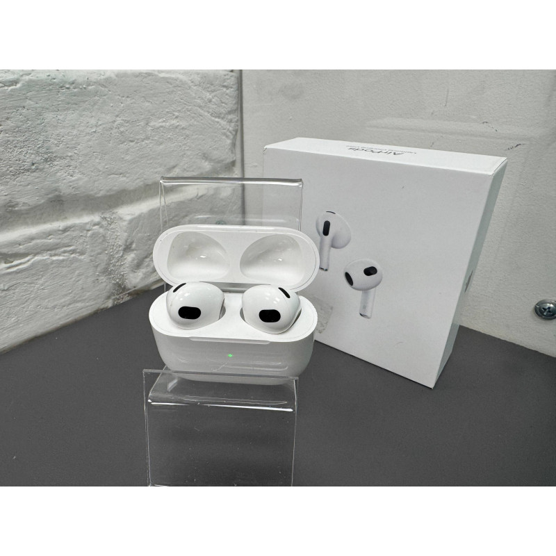 Наушники Беспроводные Внутриканальные Apple AirPods 3            
            б/у
