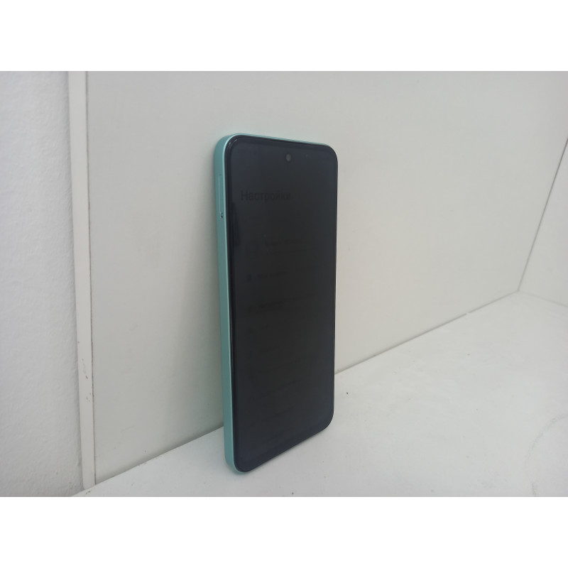 Мобильный телефон Tecno SPARK GO 1 KL4 4/128 GB            
            б/у