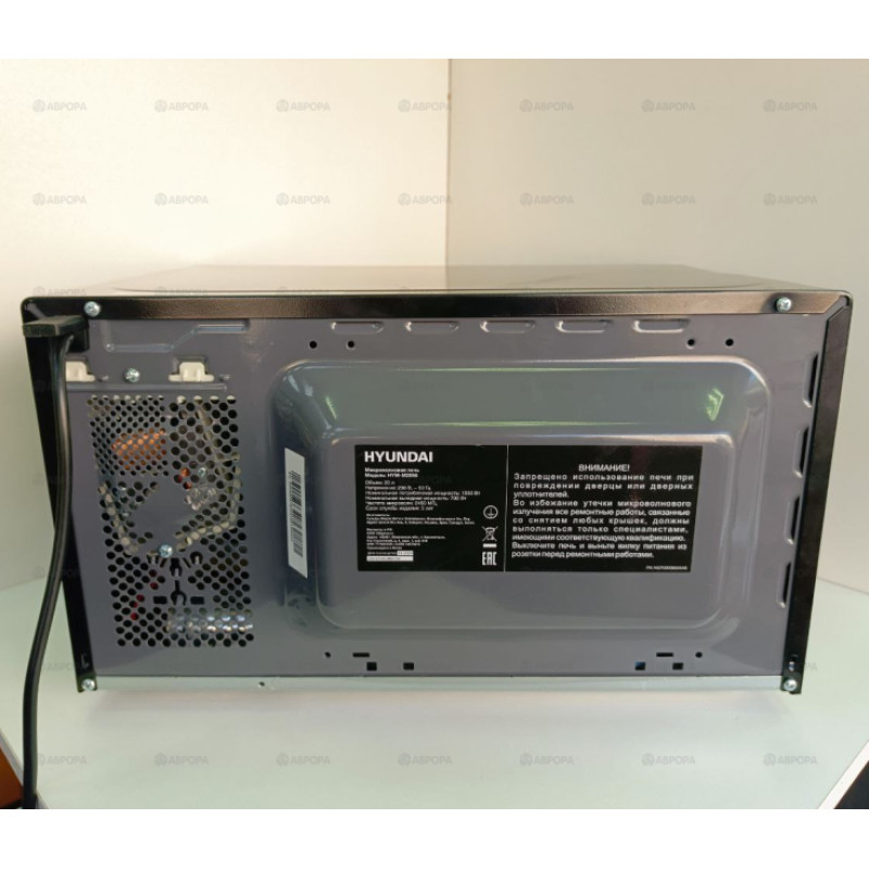 Микроволновые печи Hyundai HYM-M2058            
            б/у