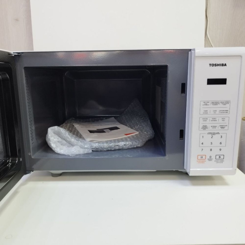 Микроволновые печи Toshiba MM-EM24P(WH)            
            б/у