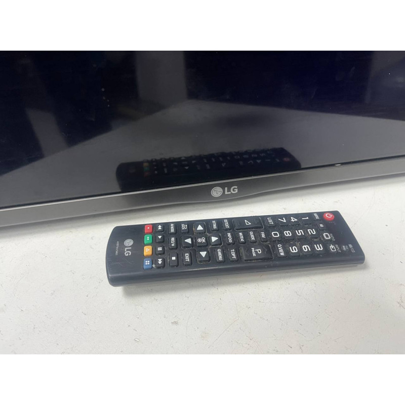 Телевизор LG 32LF510U            
            б/у