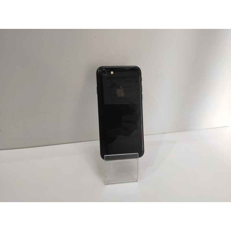 Мобильный телефон Apple iPhone 7 2/32 GB            
            б/у