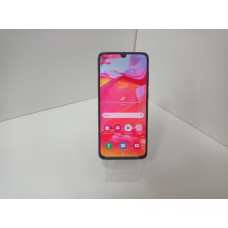 Мобильный телефон Samsung Galaxy A70 (2019) 6/128 GB            
            б/у