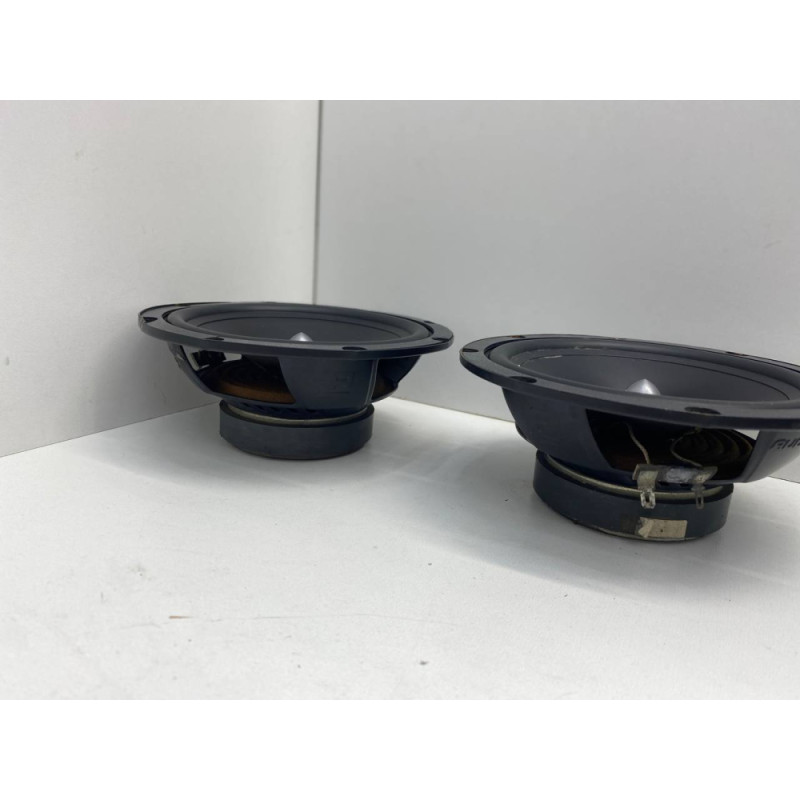 Колонки автомобильные Focal R-165S2            
            б/у