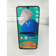Мобильный телефон Samsung Galaxy M32 6/128 GB            
            б/у