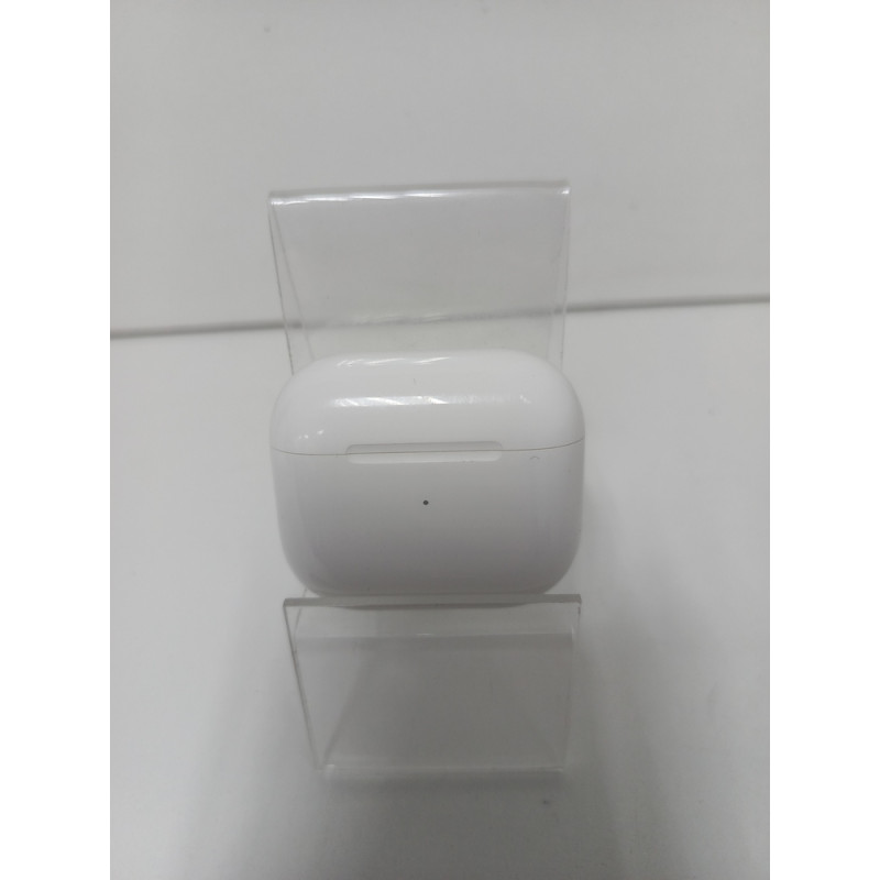 Наушники Беспроводные Внутриканальные Apple AirPods 3            
            б/у
