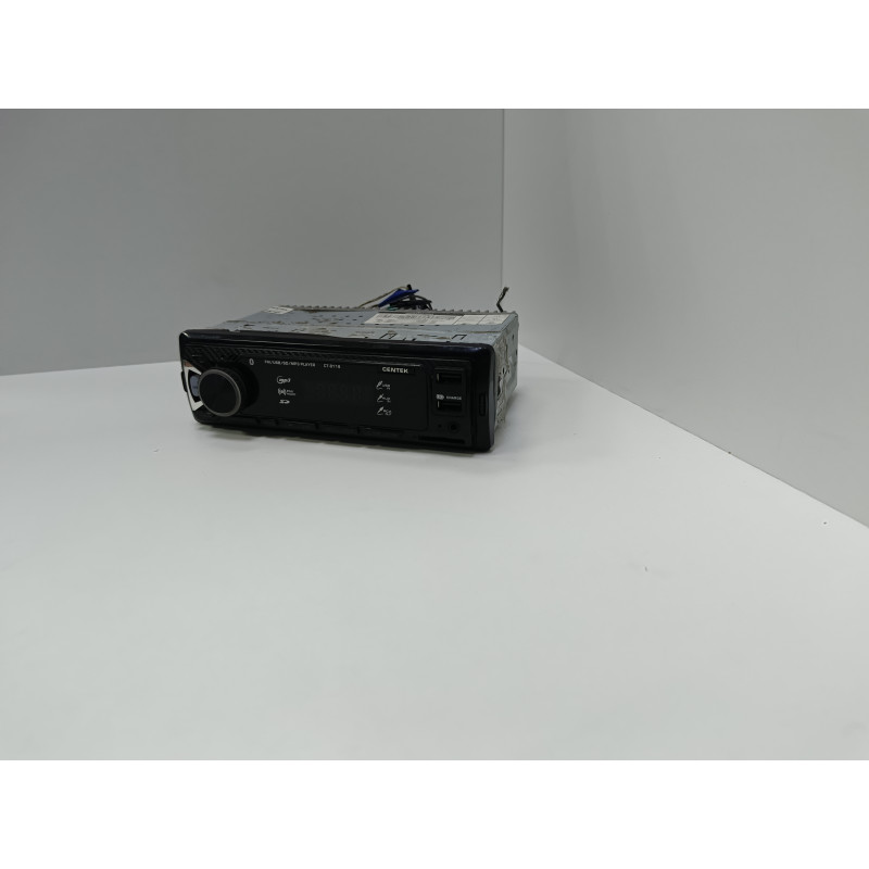 Автомагнитола Centek CT-8118            
            б/у