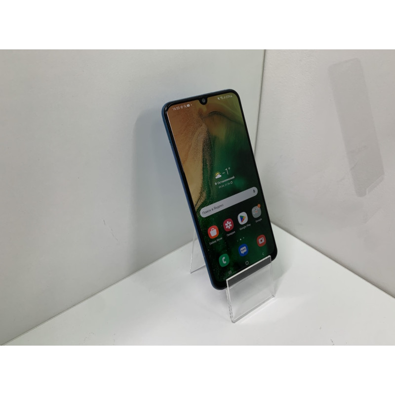 Мобильный телефон Samsung Galaxy A30 3/32 GB            
            б/у