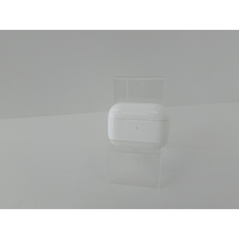Наушники Беспроводные Внутриканальные Apple Airpods Pro 2 USB-C (2023) A2968            
            б/у