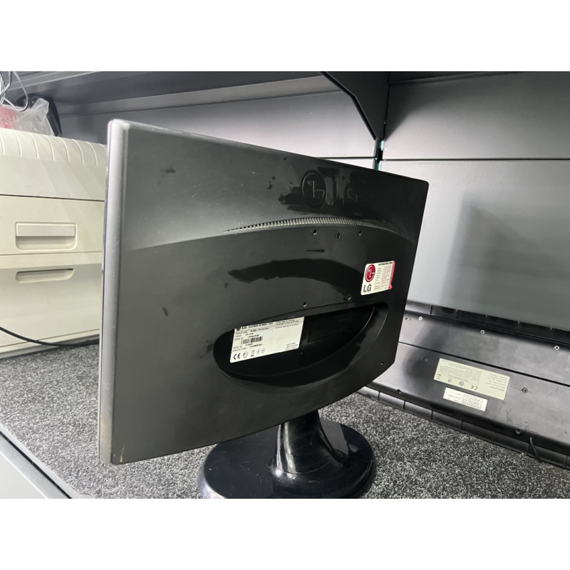 Мониторы LG Flatron W1943C            
            б/у
