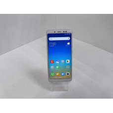 Мобильный телефон Xiaomi Redmi Note 5 4/64 GB            
            б/у