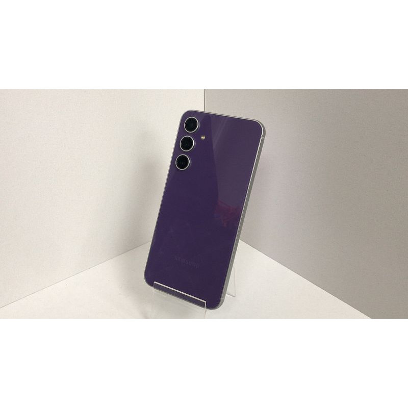 Мобильный телефон Samsung Galaxy S23 FE 8/256 GB            
            б/у