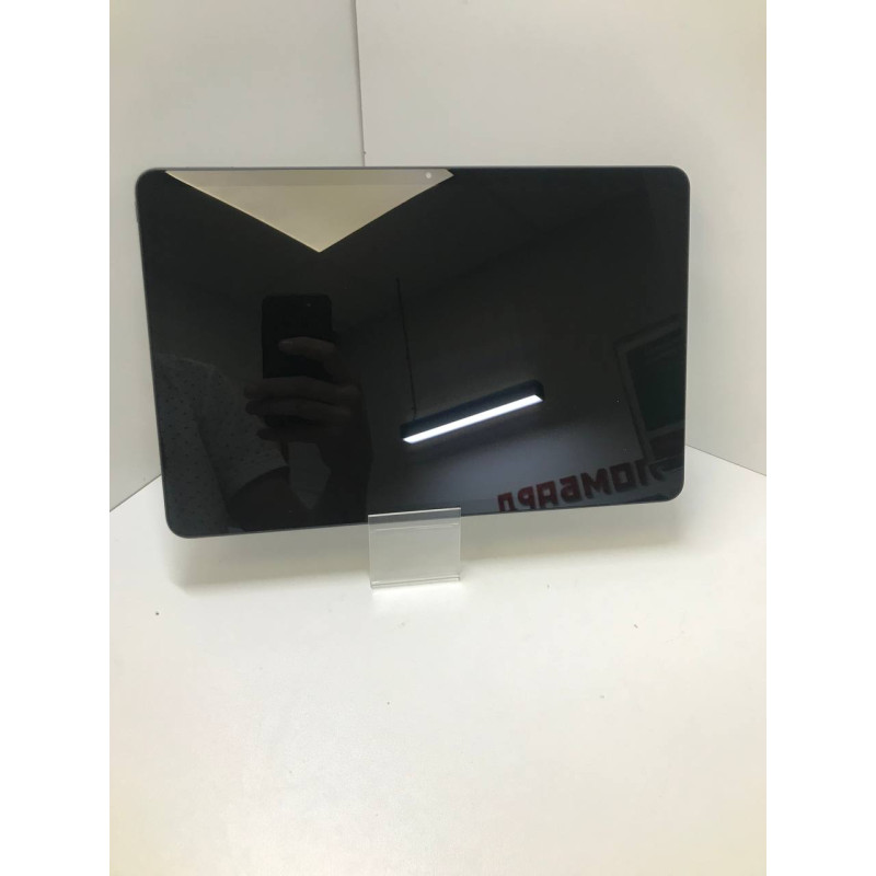 Планшет без SIM-карты Xiaomi POCO Pad 8/256            
            б/у