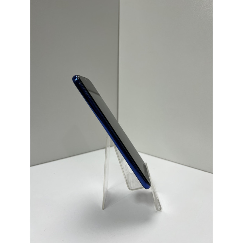 Мобильный телефон Xiaomi Redmi Note 8 4/128 GB            
            б/у