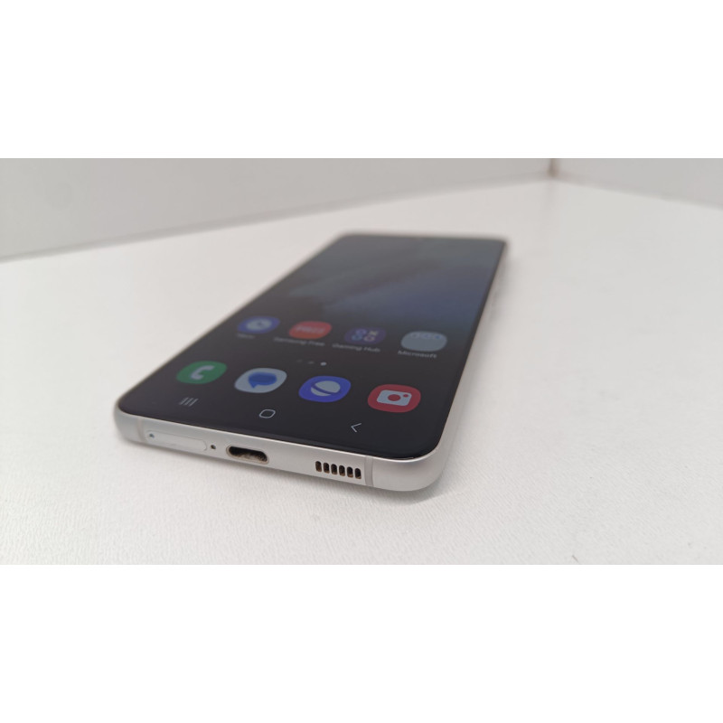 Мобильный телефон Samsung Galaxy S21 FE 6/128 GB            
            б/у