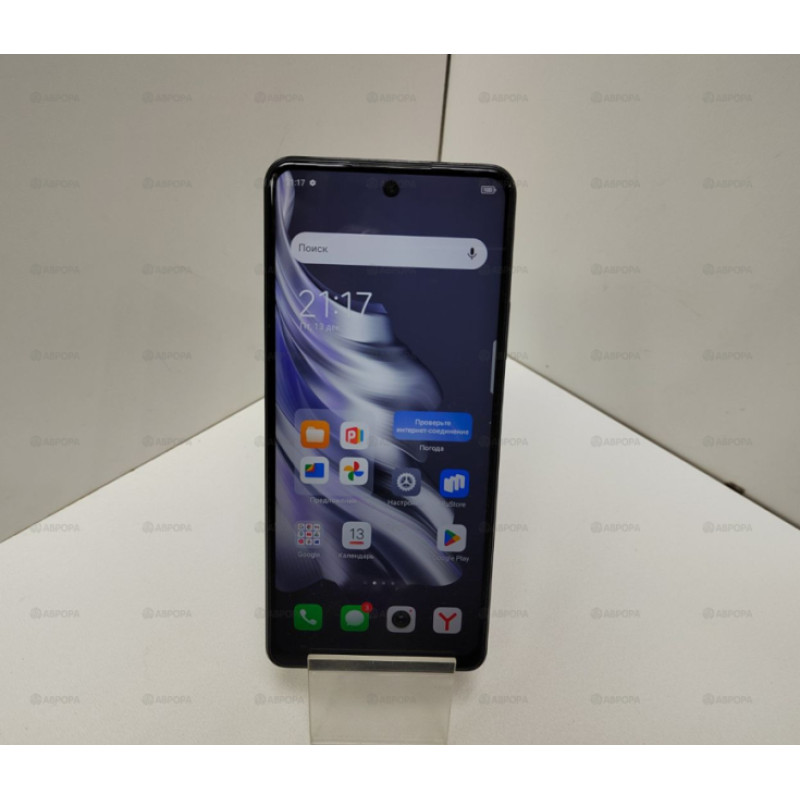 Мобильный телефон Tecno SPARK 20 Pro 12/256 GB            
            б/у
