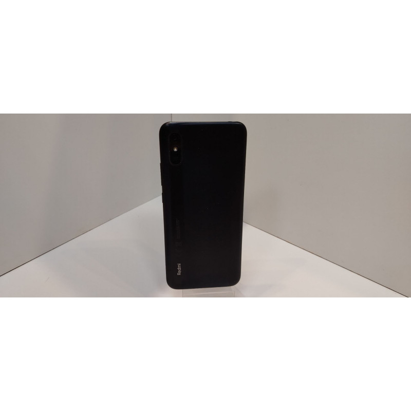 Мобильный телефон Xiaomi Redmi 9A 2/32 GB            
            б/у