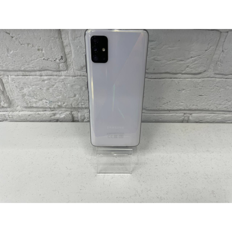 Мобильный телефон Samsung Galaxy A51 4/64 GB            
            б/у