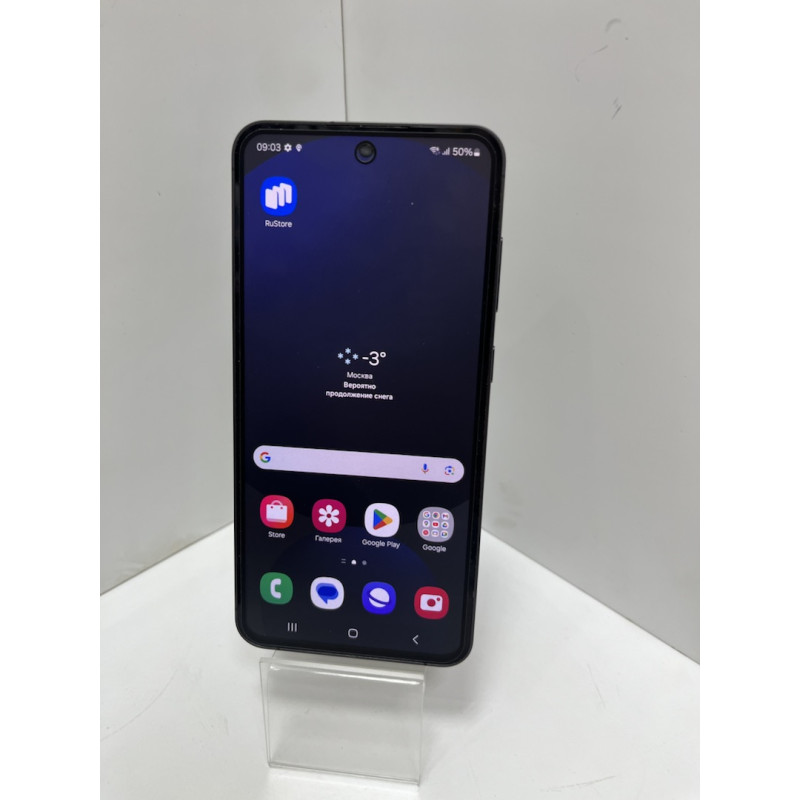 Мобильный телефон Samsung Galaxy S24 FE 8/128 GB            
            б/у