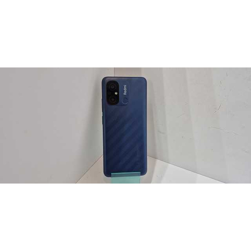 Мобильный телефон Xiaomi Redmi 12C 3/64 GB            
            б/у