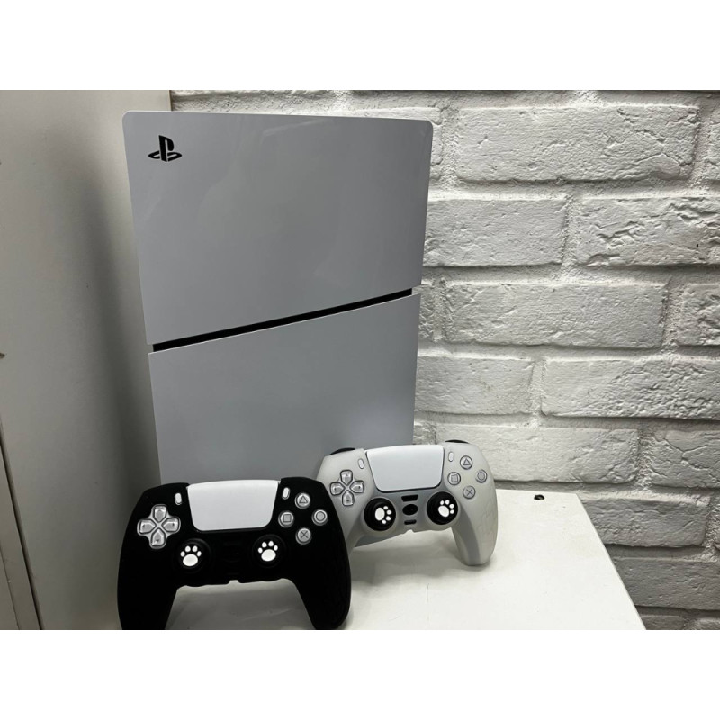 Игровые приставки Sony Playstation 5 Slim 1TB (CFI-2000)            
            б/у