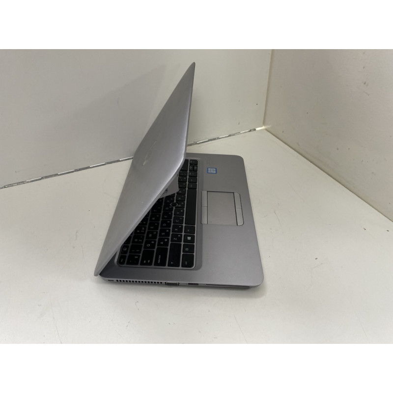 Ноутбук HP EliteBook 820            
            б/у