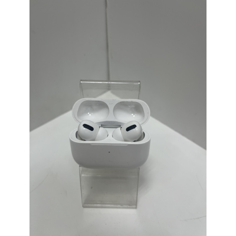 Наушники Беспроводные Внутриканальные Apple AirPods Pro            
            б/у