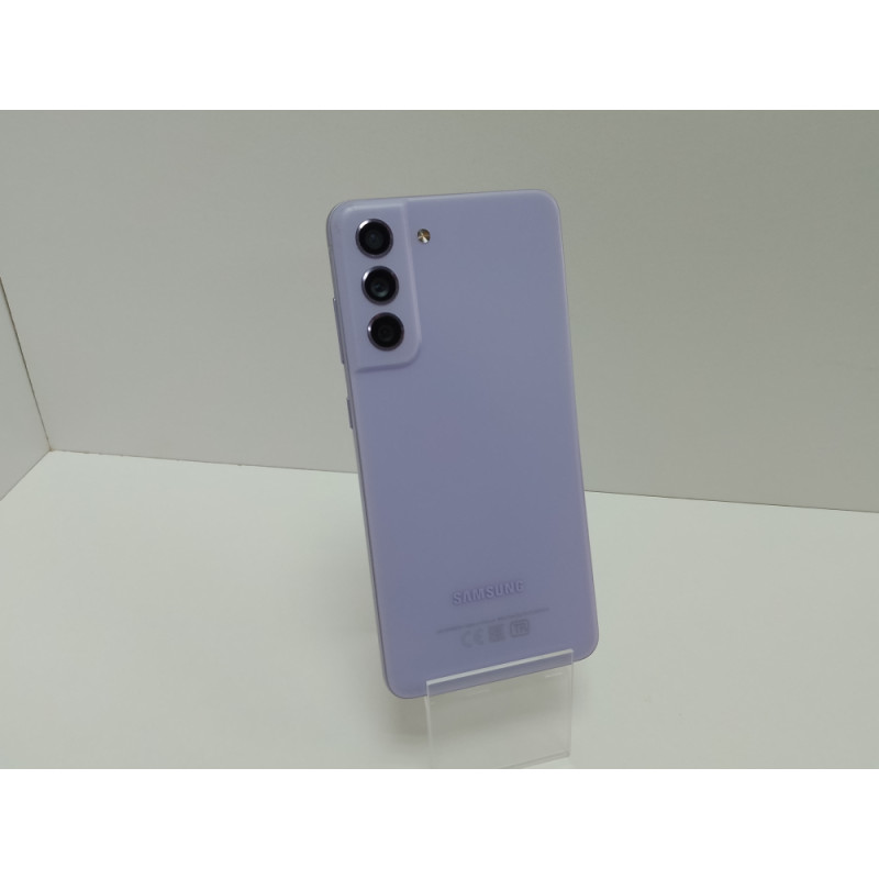 Мобильный телефон Samsung Galaxy S21 FE 6/128 GB            
            б/у